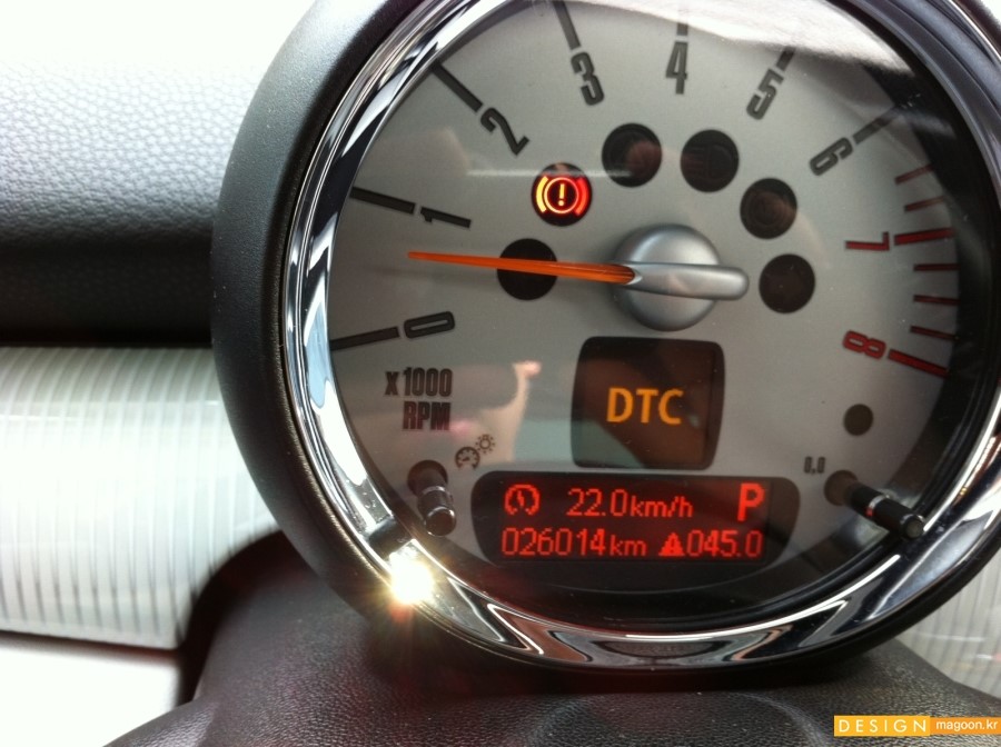 [알림]BMW미니쿠퍼+DTC 와 DSC 는 무엇인가? Dynamic Stability Control Dynamic