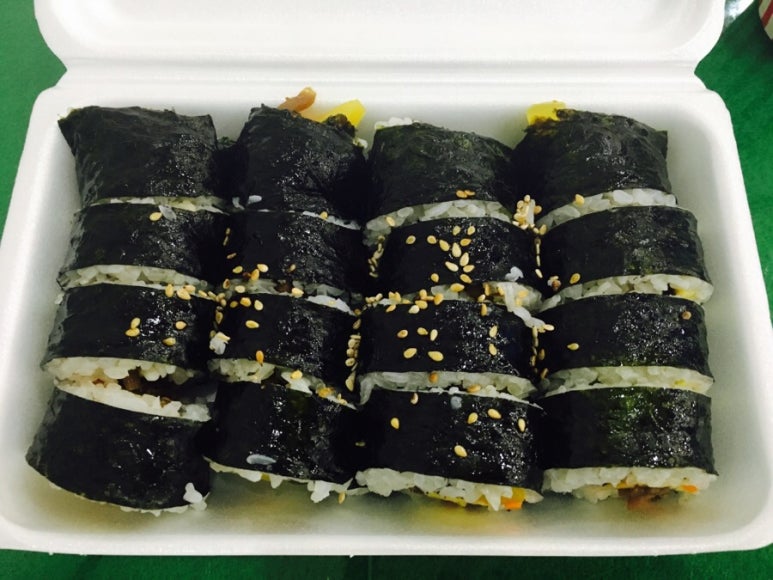 홍아김밥 이미지