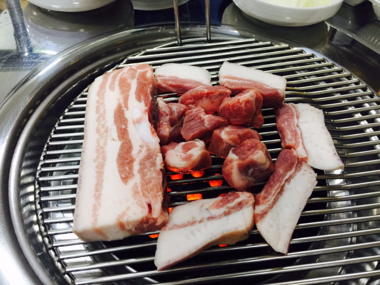 육즙팡;고기 이미지