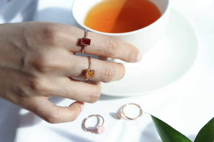 <b><p>Cherry ring A taste snip Uque Twenties wom</p></b><b><p>さくらんぼ リング お好み狙撃 ユニークな 20代の女性 結婚式 春 外出 女神</p></b><br /><br /><p align='center'>