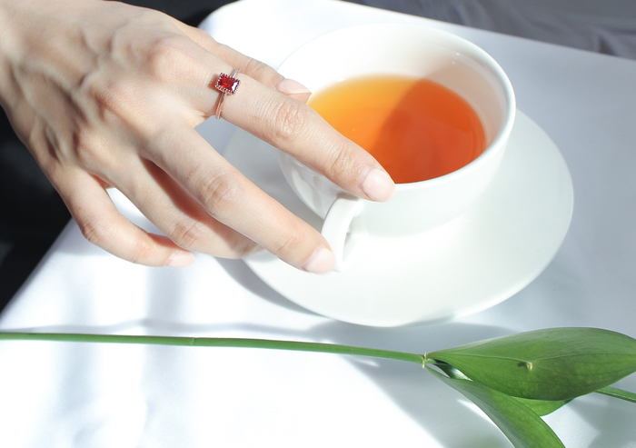 <b><p>Cherry ring A taste snip Uque Twenties wom</p></b><b><p>さくらんぼ リング お好み狙撃 ユニークな 20代の女性 結婚式 春 外出 女神</p></b><br /><br /><p align='center'>